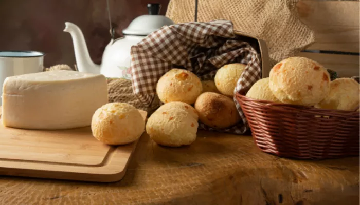 Pão de Queijo Mineiro – Receita Direto da Roça
